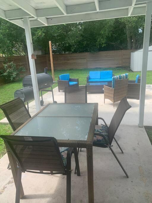San Antonio Comfort 4 Bedroom 3 Bath Home 5 Mins From Sea World Kültér fotó